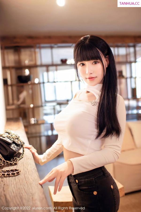 朱可 barbie可儿 [XiuRen]高清写真图 2022.02.07 No.4548 朱可儿Flora第2张图片